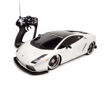 1/10 Scale Lamborghini Gallardo RC (Remote Control) Car W/Chrome Rims - Color May Vary