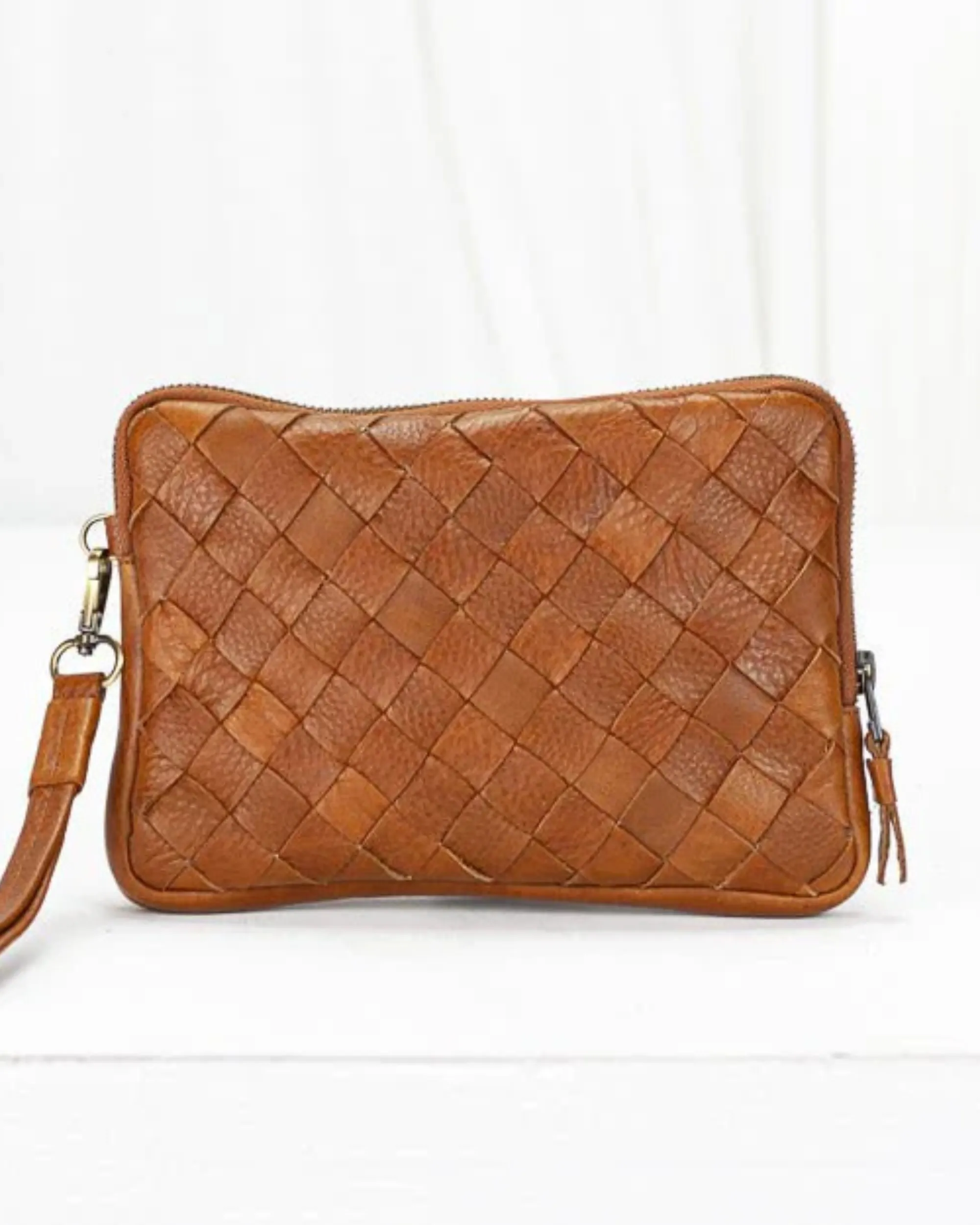 Antheia Large Clutch Wallet | Brown