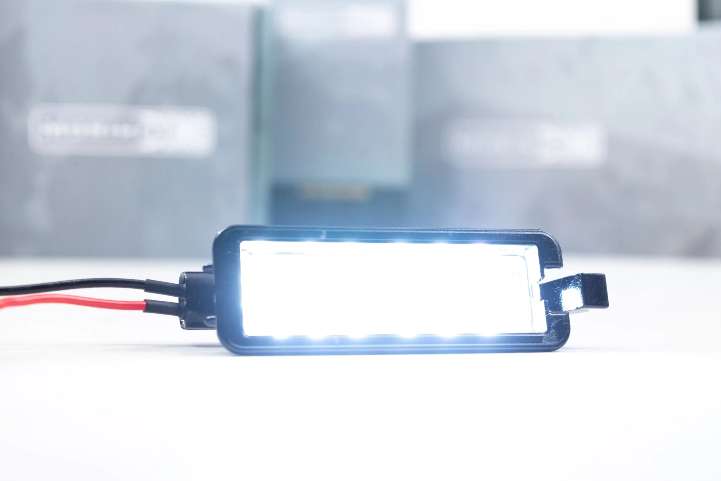 DODGE (2015 ): XB LED LICENSE PLATE LIGHTS