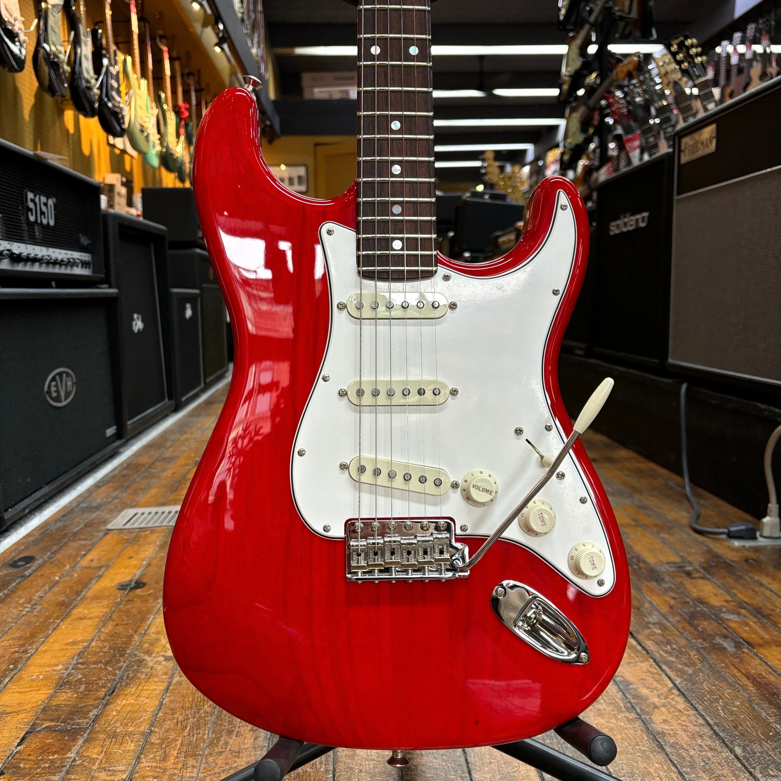 Fender Custom Shop American Custom Stratocaster 2022 Crimson Red Transparent w/Hard Case, All Materials