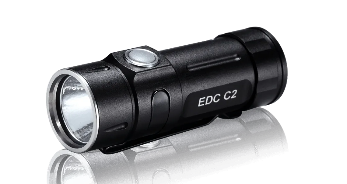 Folomov EDC C2 400 Lumen Flashlight 1x 14300 Battery Nichia E21A LED