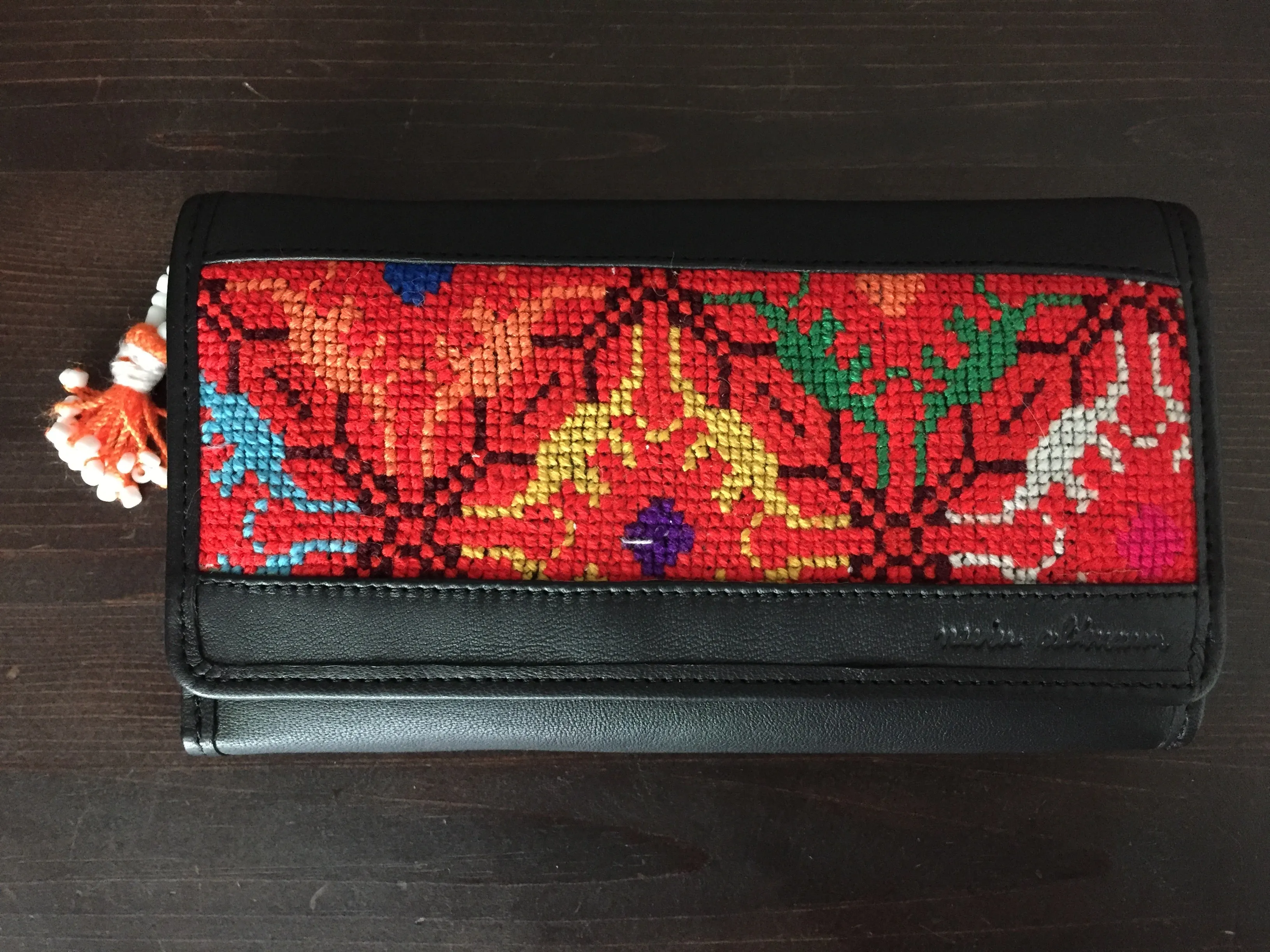 Handmade Leather Wallet with Hand Embroidery - Large