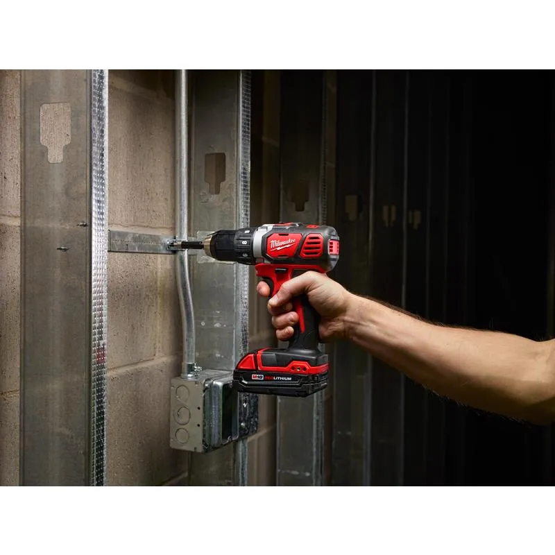 Milwaukee M18 1/2 in. Brushed Cordless Drill/Driver Kit (Battery & Charger)