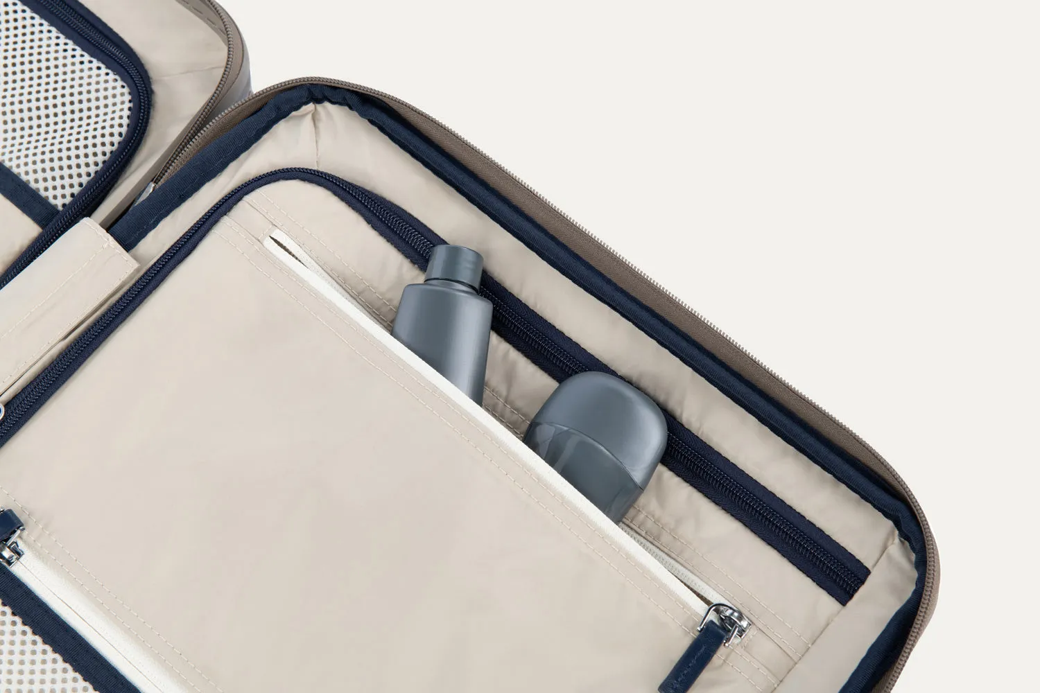 Platinum® Elite Carry-On Hardside Spinner