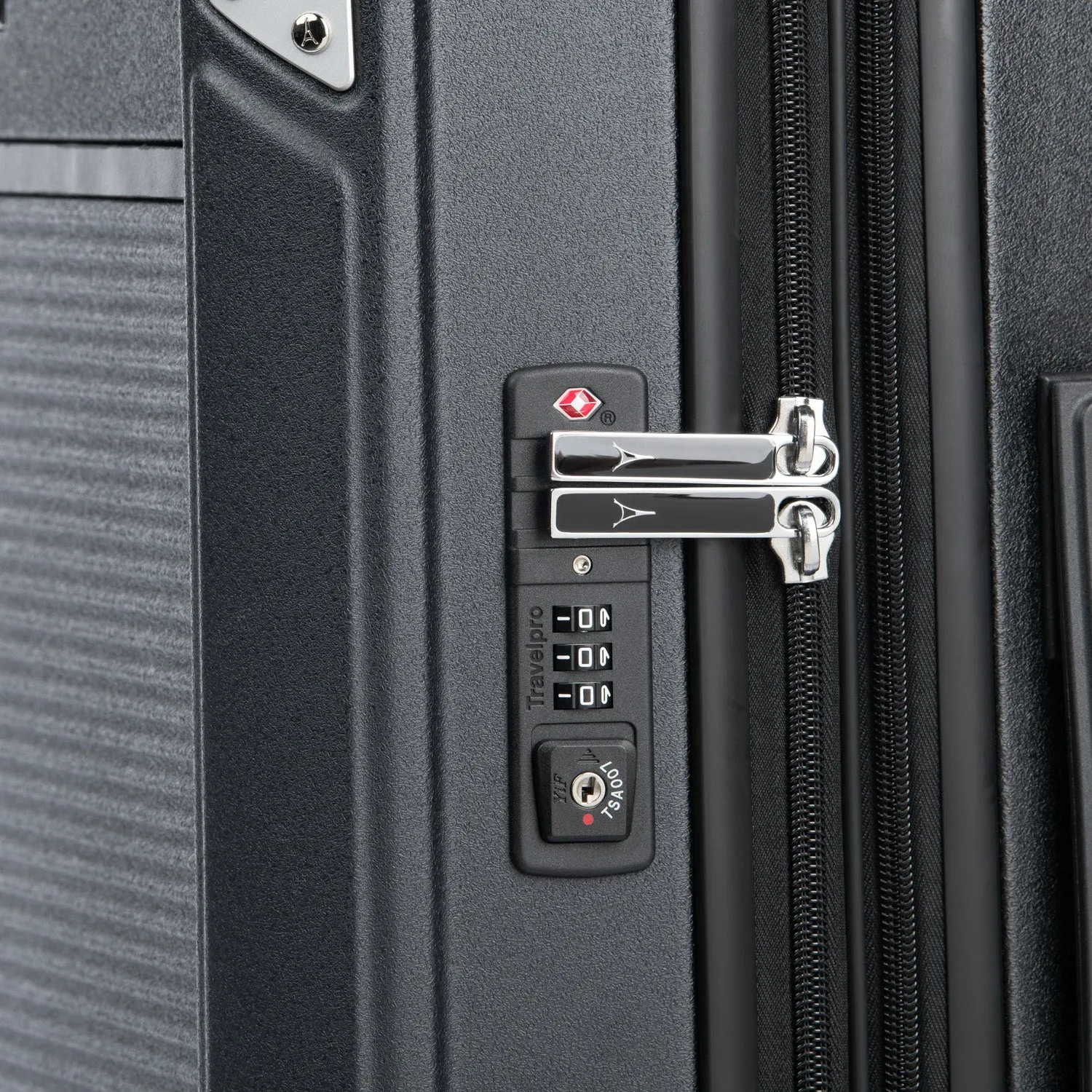 Platinum® Elite Carry-On Hardside Spinner