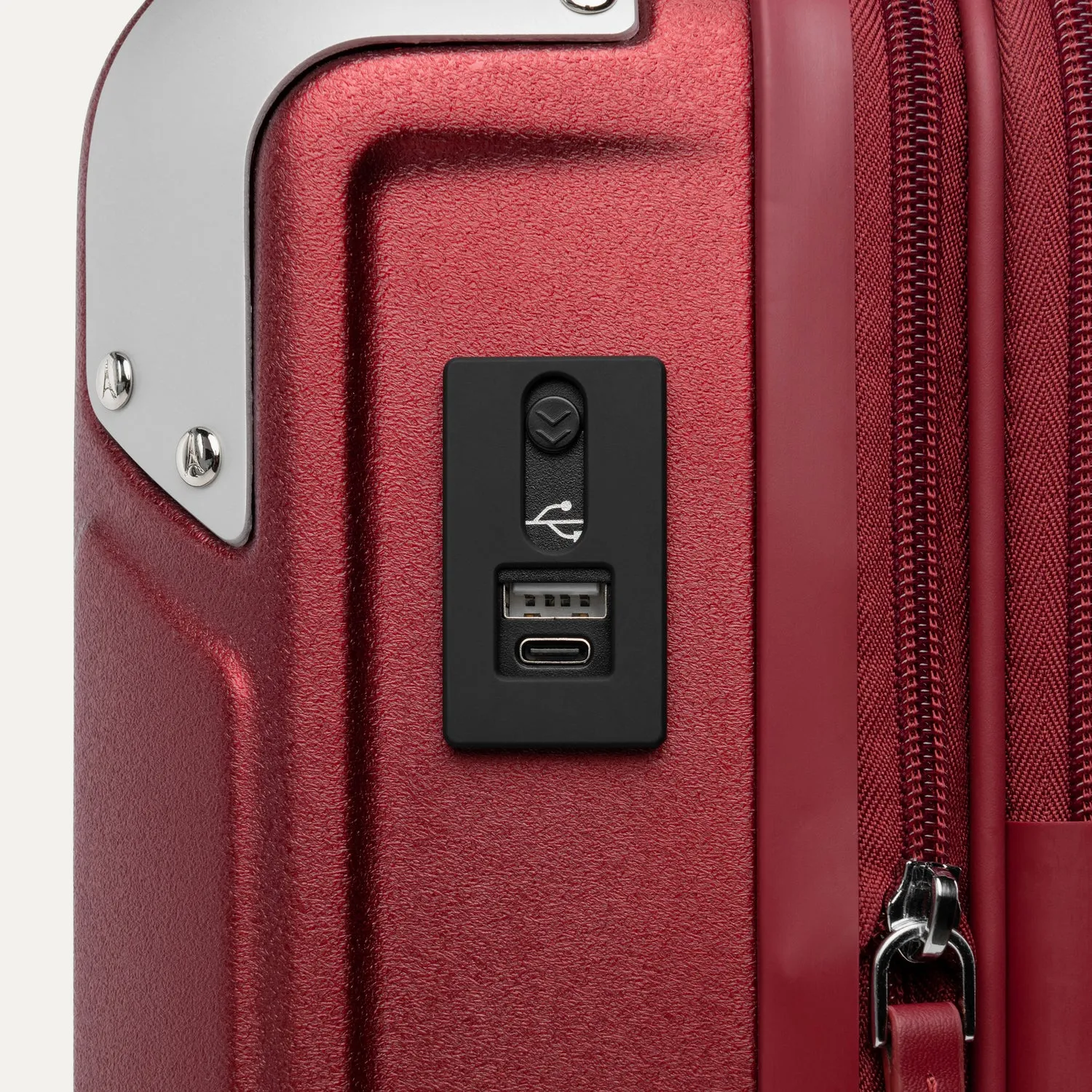 Platinum® Elite Carry-On Hardside Spinner