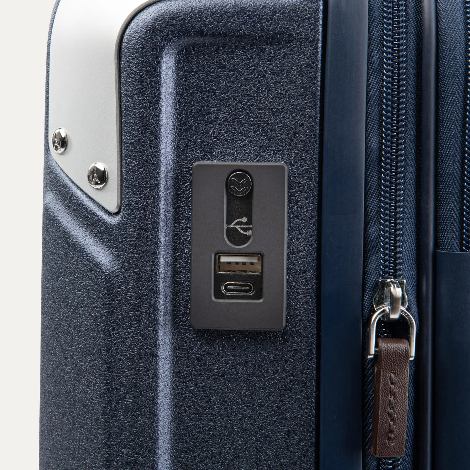 Platinum® Elite Carry-On Hardside Spinner